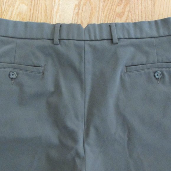 DOCKERS PREMIUM MEN'S SIZE 36 X 30 TROUSER OLIVE GREEN RELAXED FIT PANTS SLACKS - Picture 11 of 16